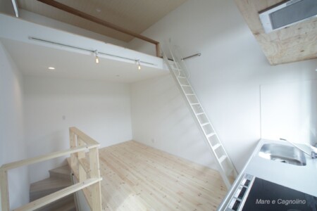 2階ロフトははしご式