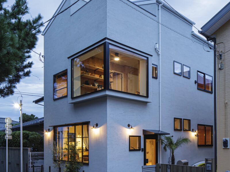 ショップを思わせる外観。住人をやさしく迎え入れます