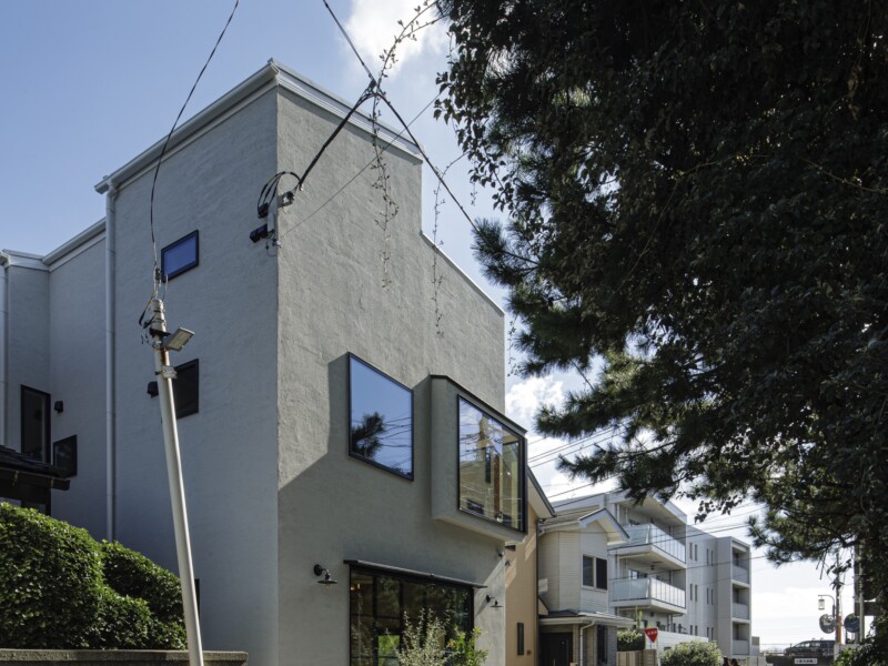 ショップを思わせる外観。住人をやさしく迎え入れます